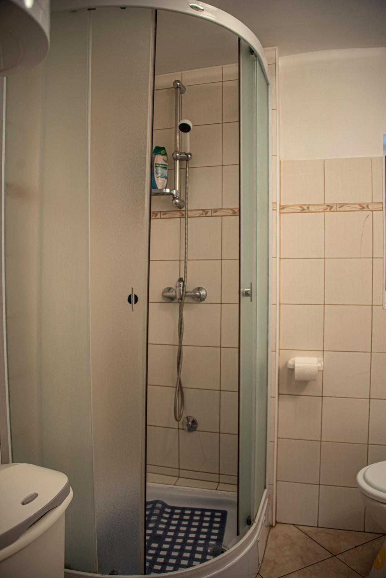 Apartman Nives Lubenice Dış mekan fotoğraf