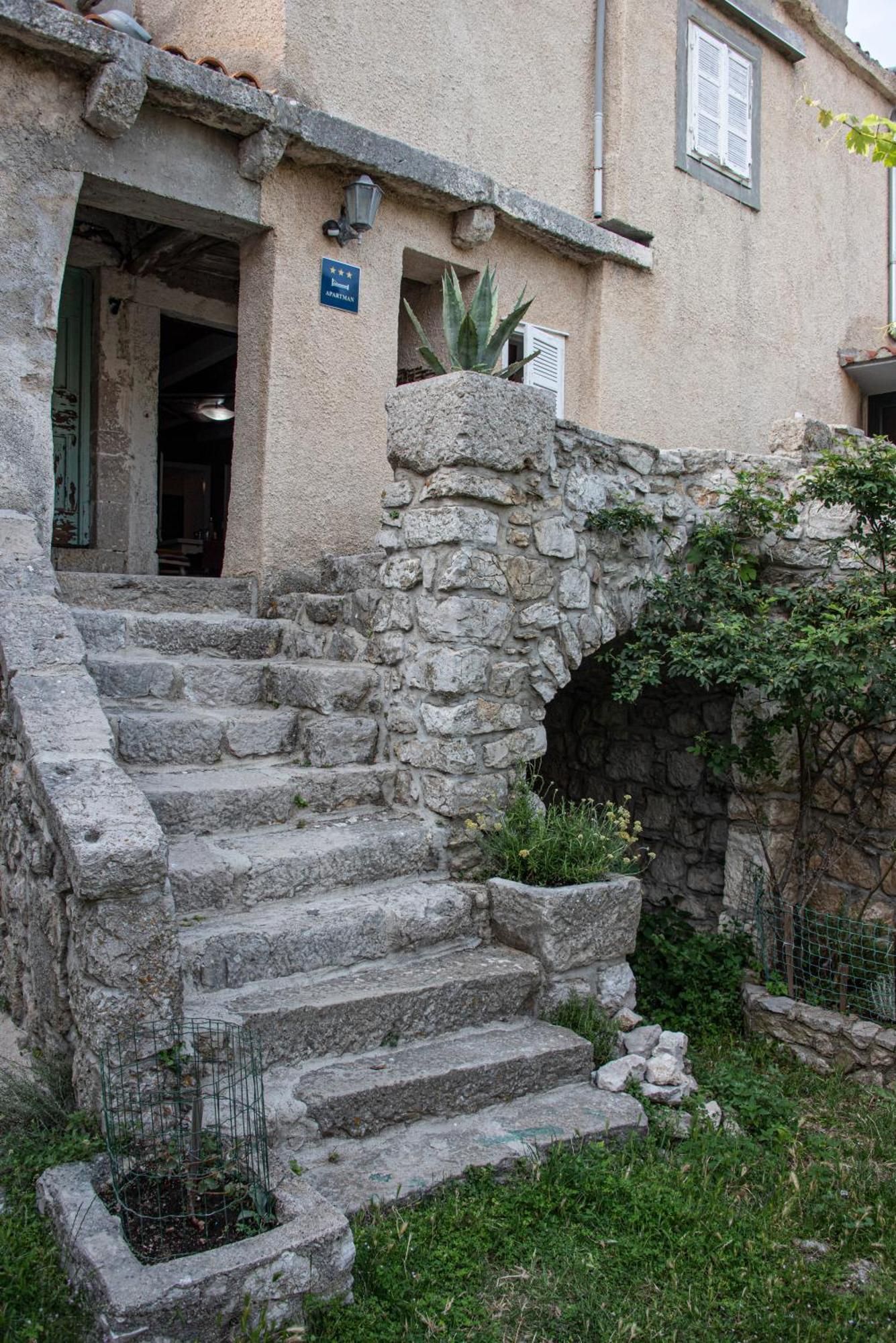 Apartman Nives Lubenice Dış mekan fotoğraf