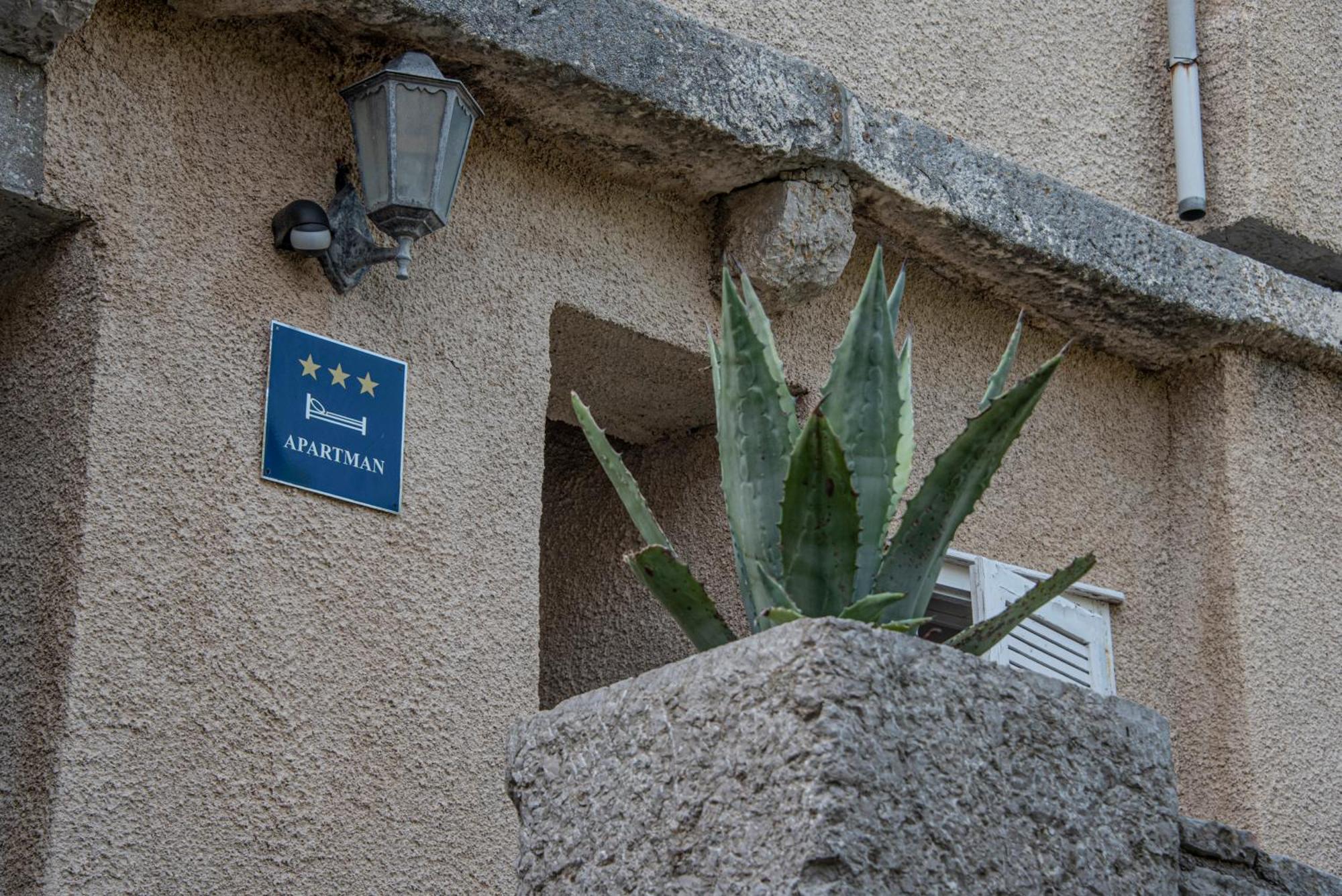 Apartman Nives Lubenice Dış mekan fotoğraf
