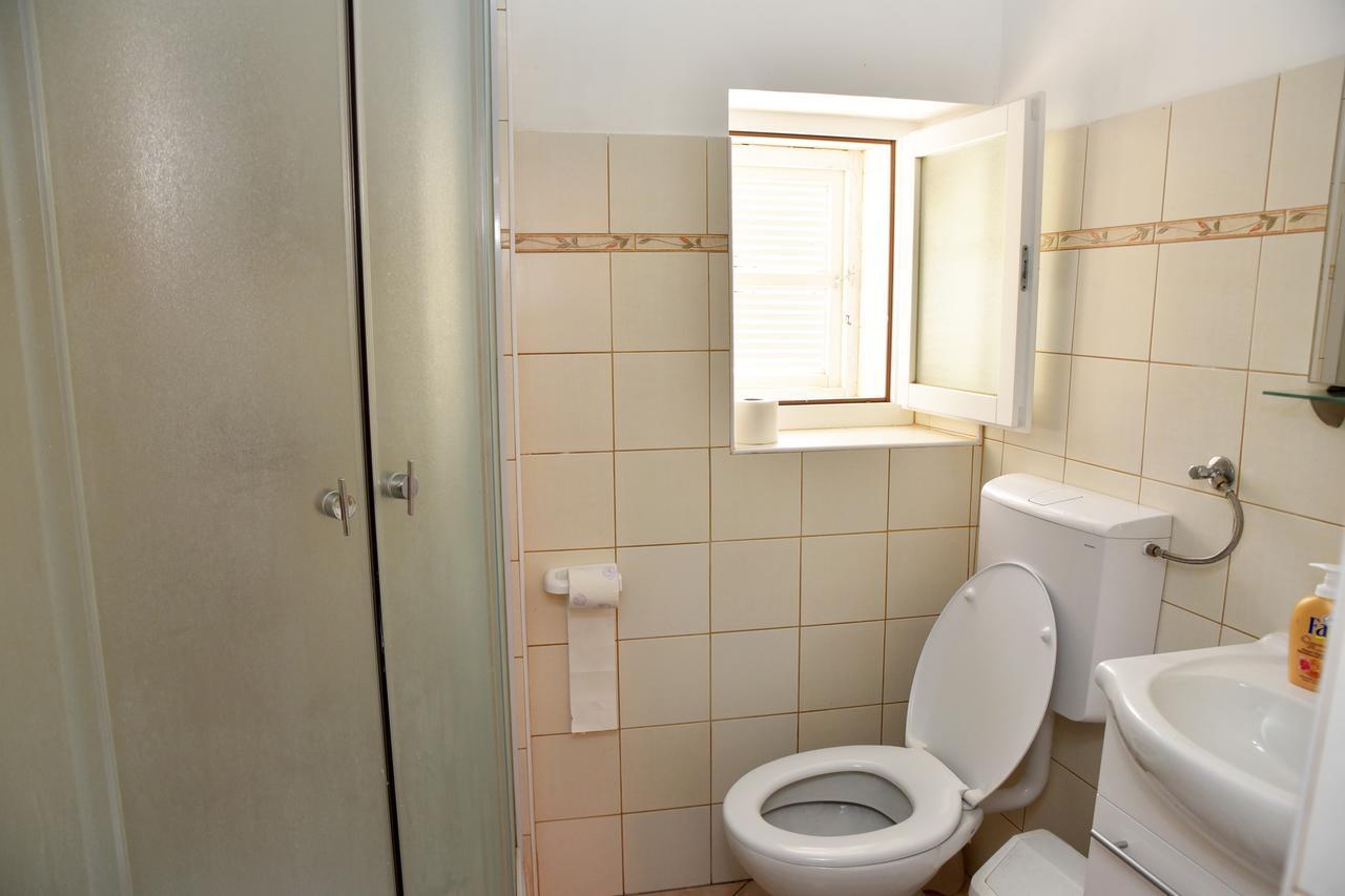 Apartman Nives Lubenice Dış mekan fotoğraf